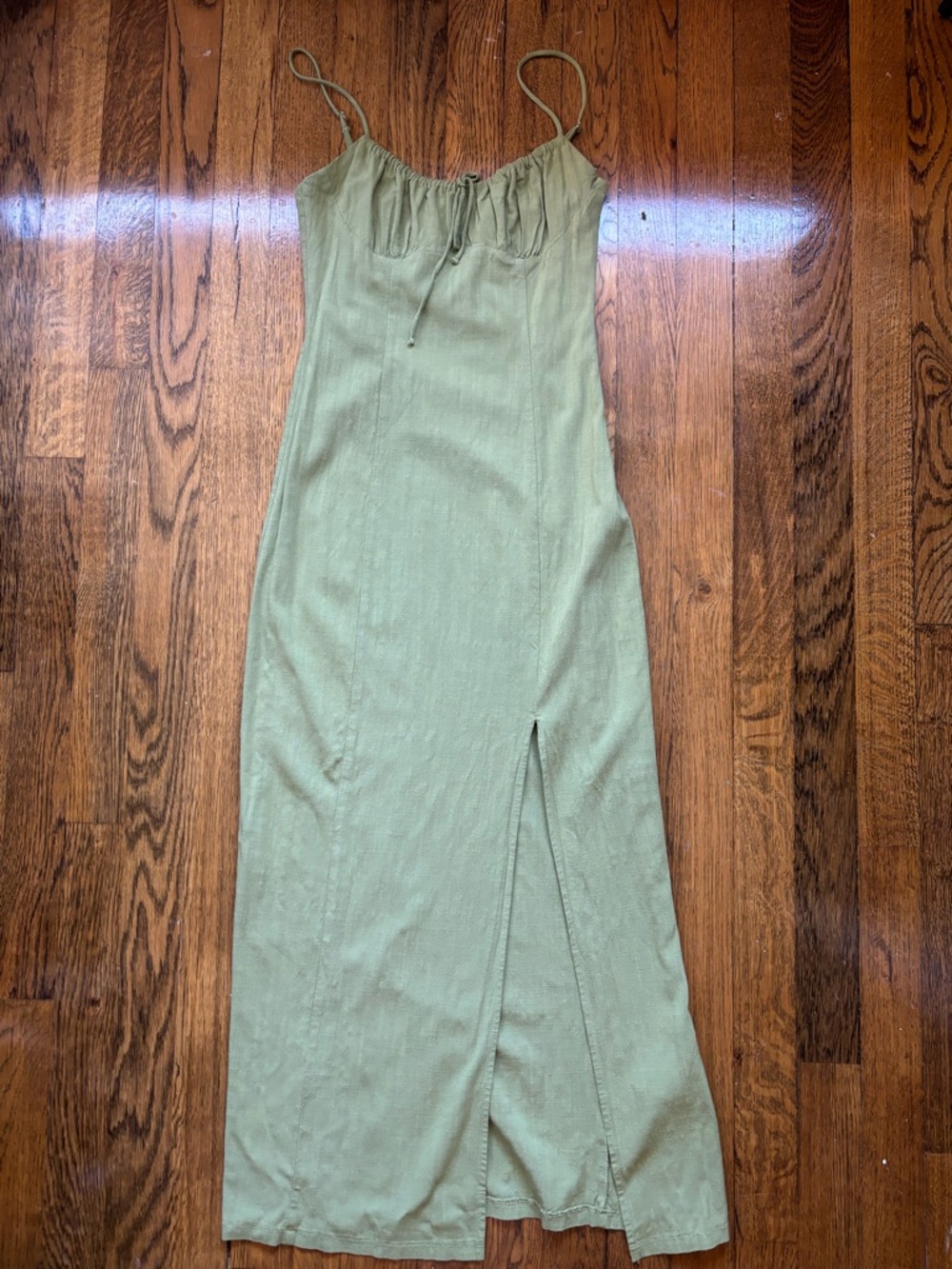 Green Linen Zara Dress w Rouched Bust and Slit